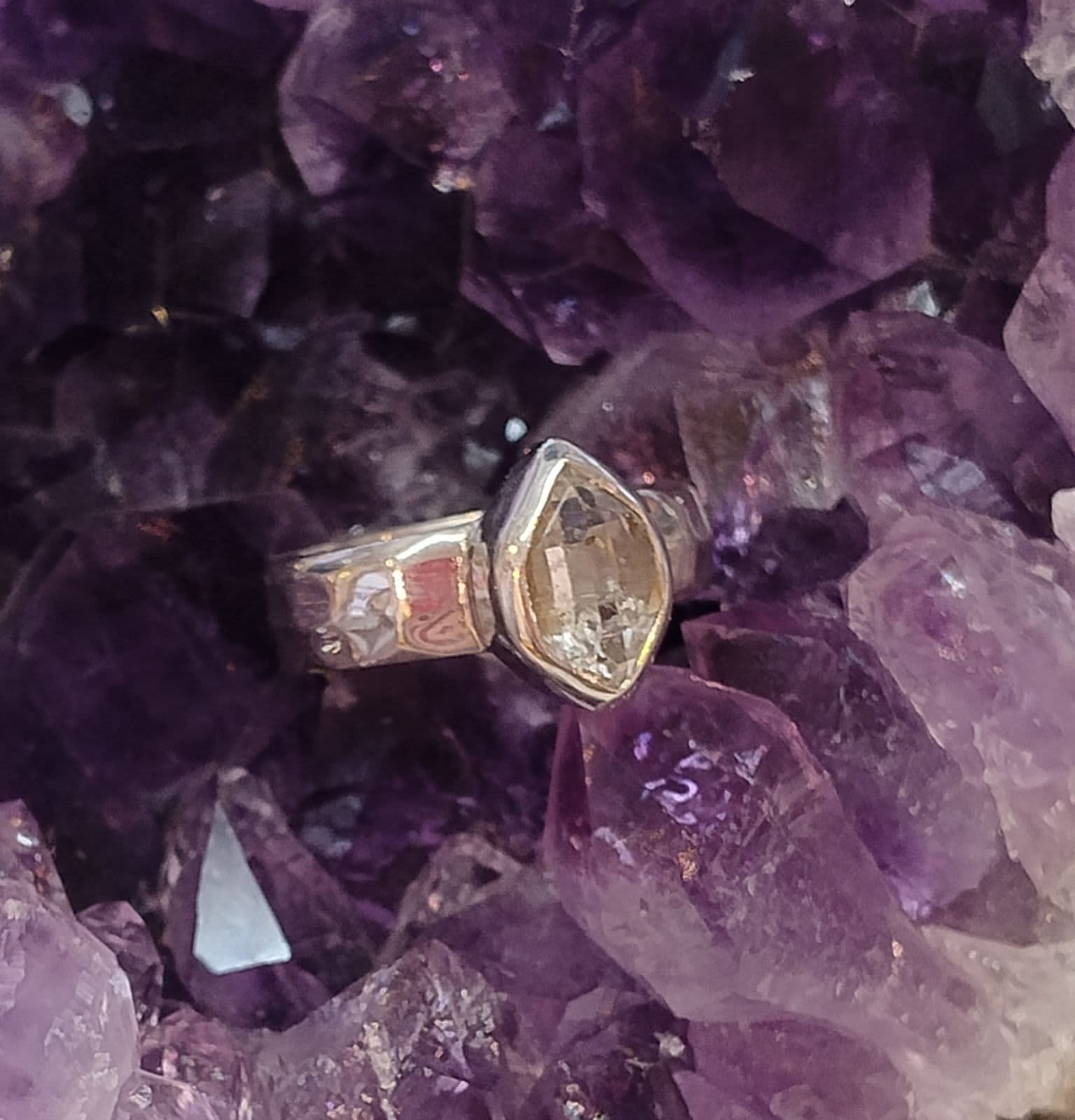 Herkimer Diamond Bezel Set Ring with Hammered Band- s9.5
