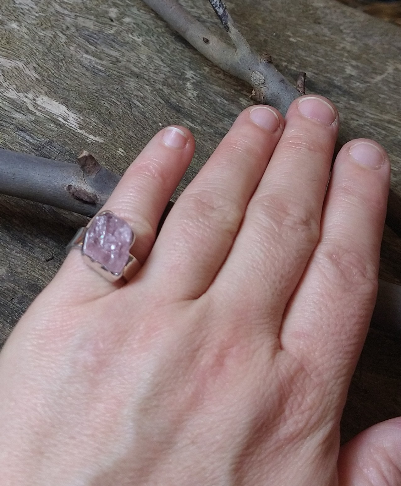 Ring: Raw Morganite Crystal Set in 925 Sterling Silver (L ) - Image 2