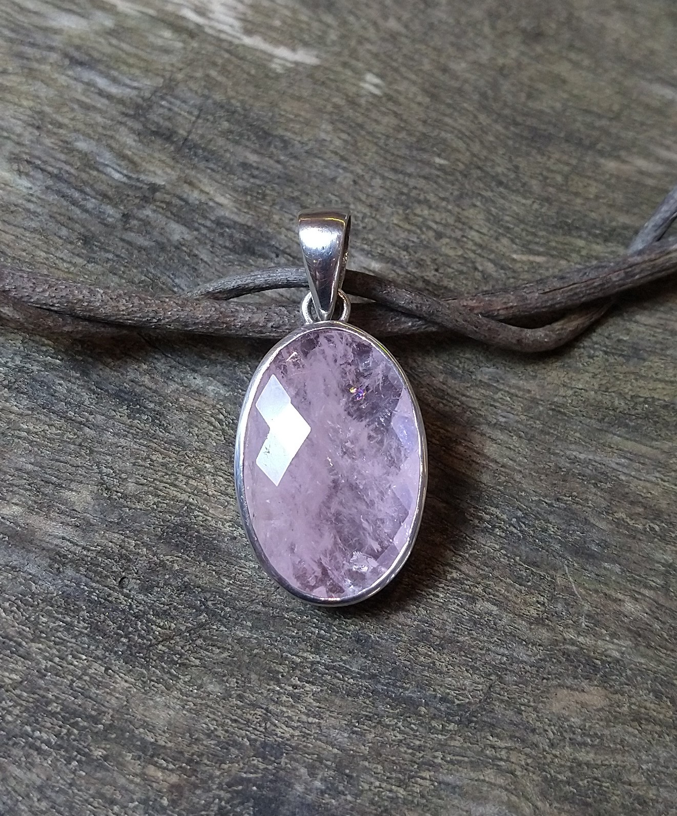 Pendant: Faceted Morganite Crystal Set in 925 Sterling Silver