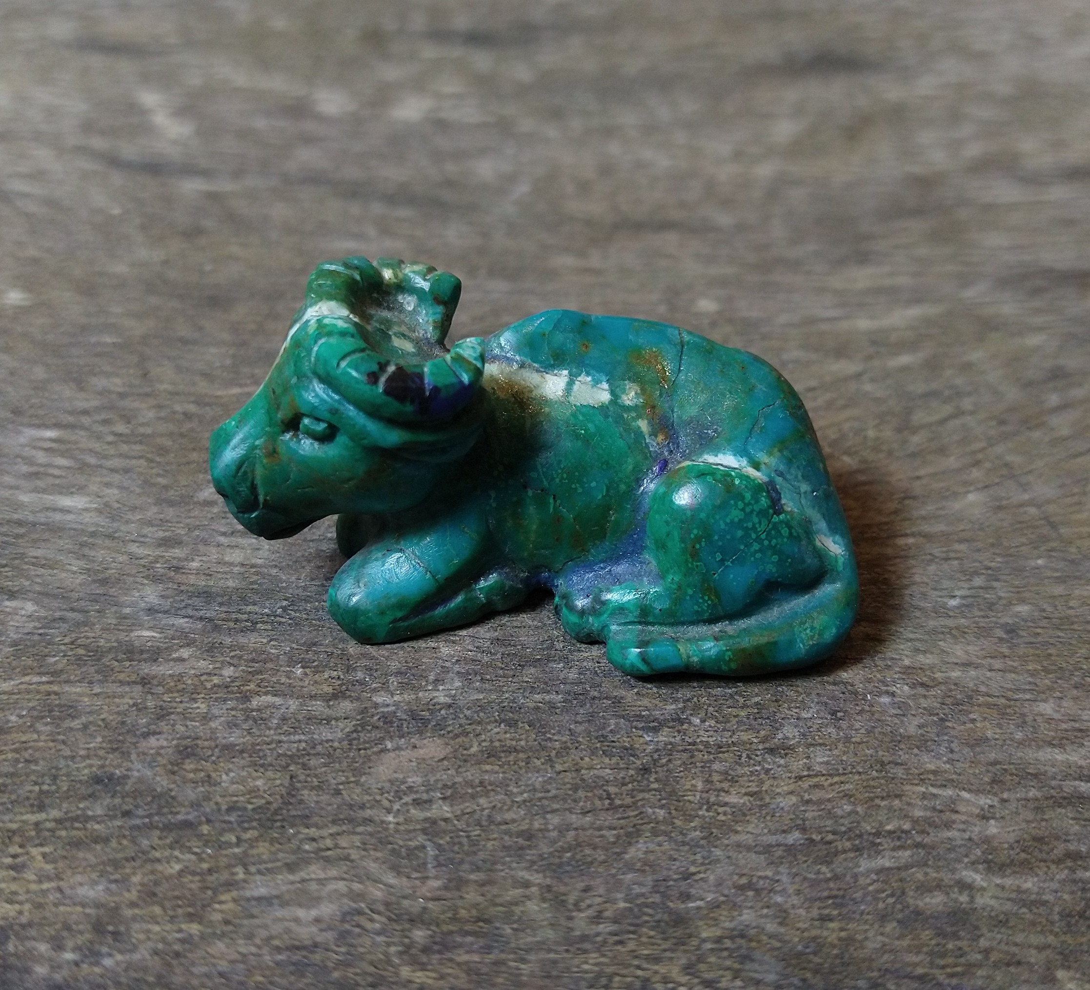 Natural Crystal: Hand Carved & Polished Chrysocolla buffalo (Approx 5x4x3cm)