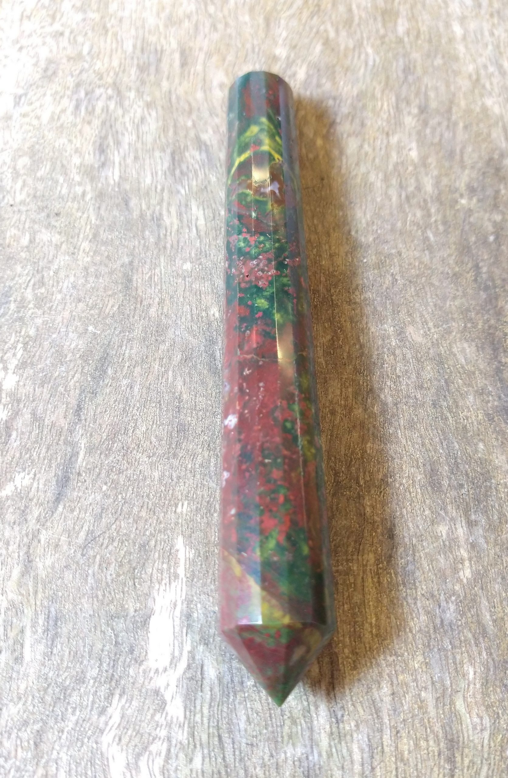 Natural Crystals: Cut & Polished Bloodstone Vogel Wand (Approx 14x2cm) - Image 2