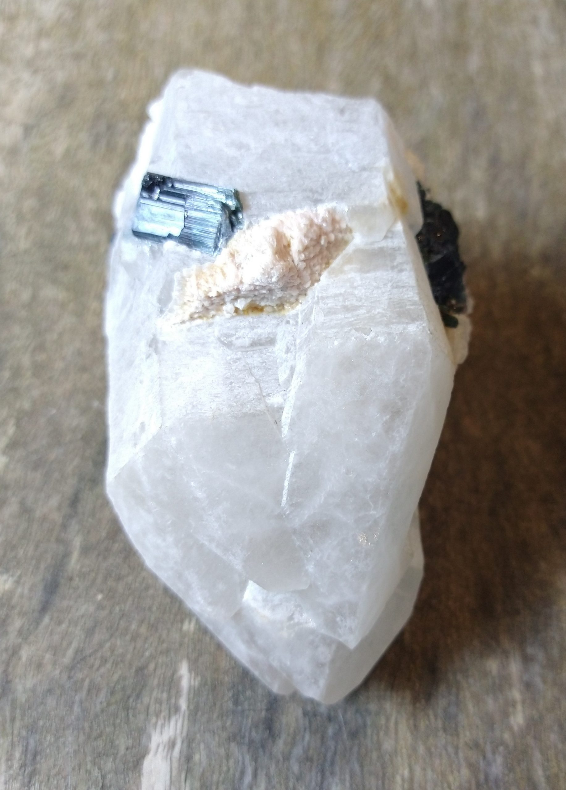 Natural Crystals: Blue Tourmaline in Quartz (Approx 14x10x8cm) - Image 4