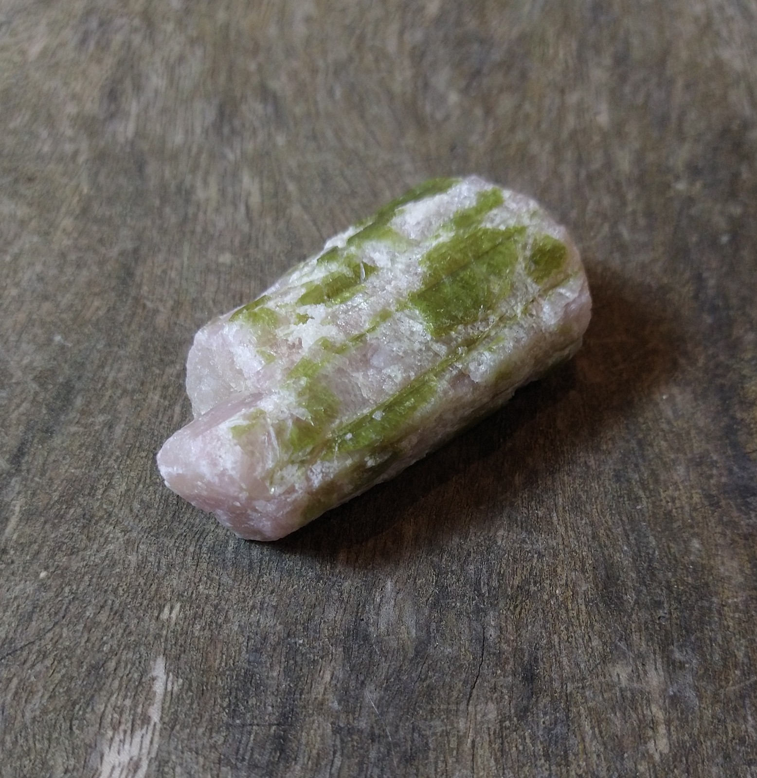 Natural Crystal: Watermelon Tourmaline (Approx 5x2.5cm) - Image 3