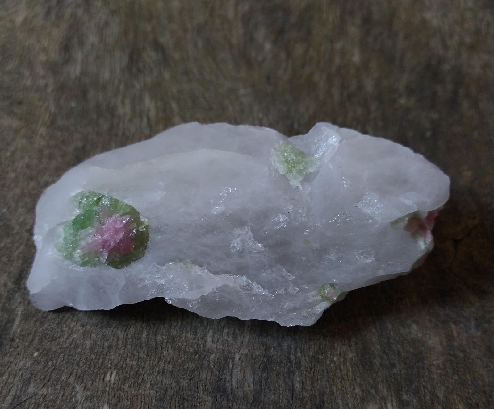 Natural Crystals: Watermelon Tourmaline in Quartz (Approx 10x4x3cm) - Image 2