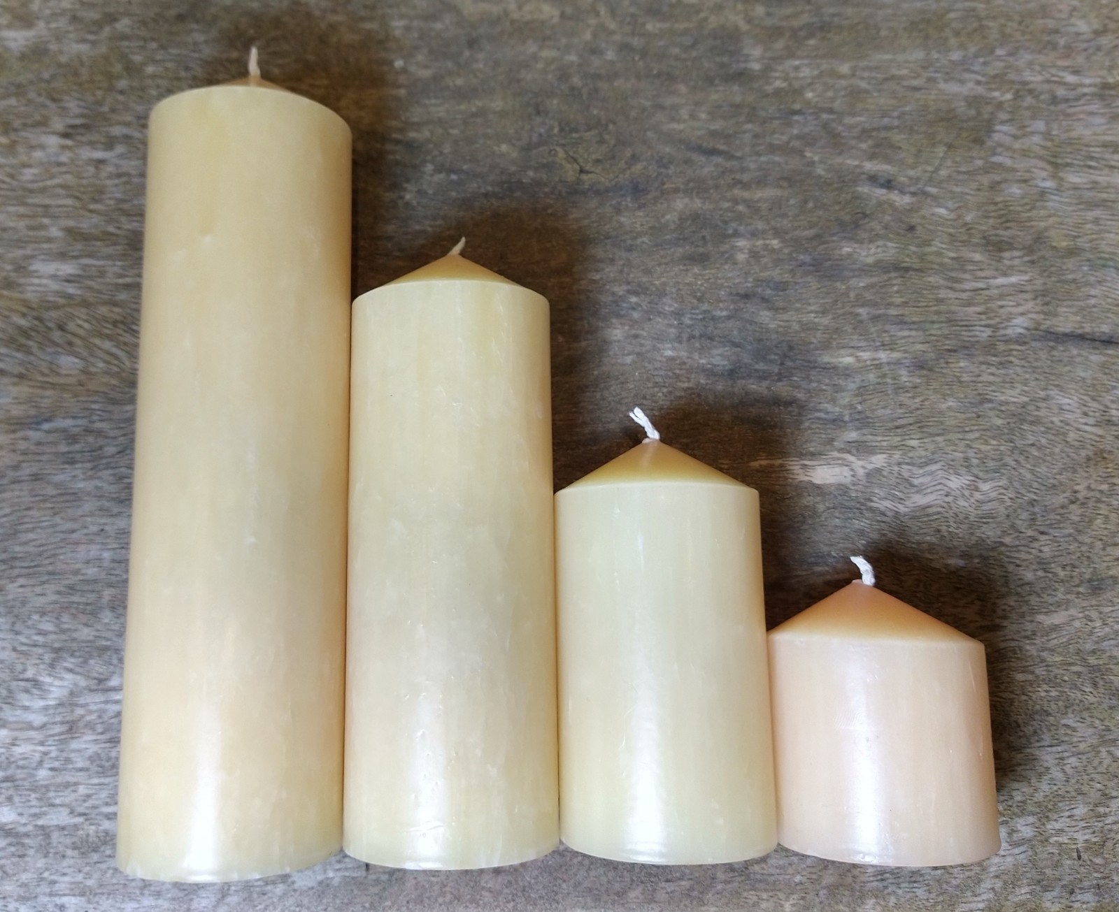 Beeswax-Paraffin Blend Pillar Candles