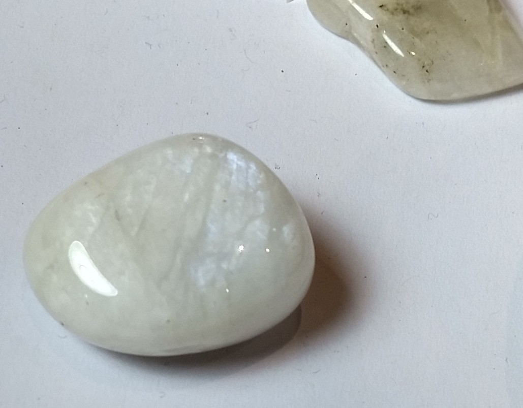 Tumbled Stone: Rainbow Moonstone - Image 3