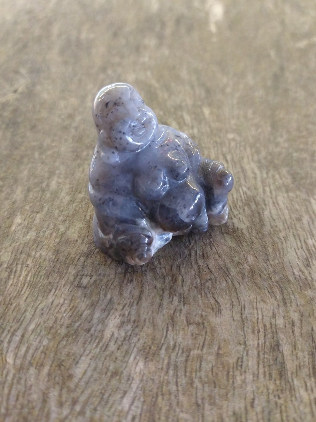 Natural Crystal: Hand Carved & Polished Dendritic Agate Buddah (Approx 4x4x2cm) - Image 2