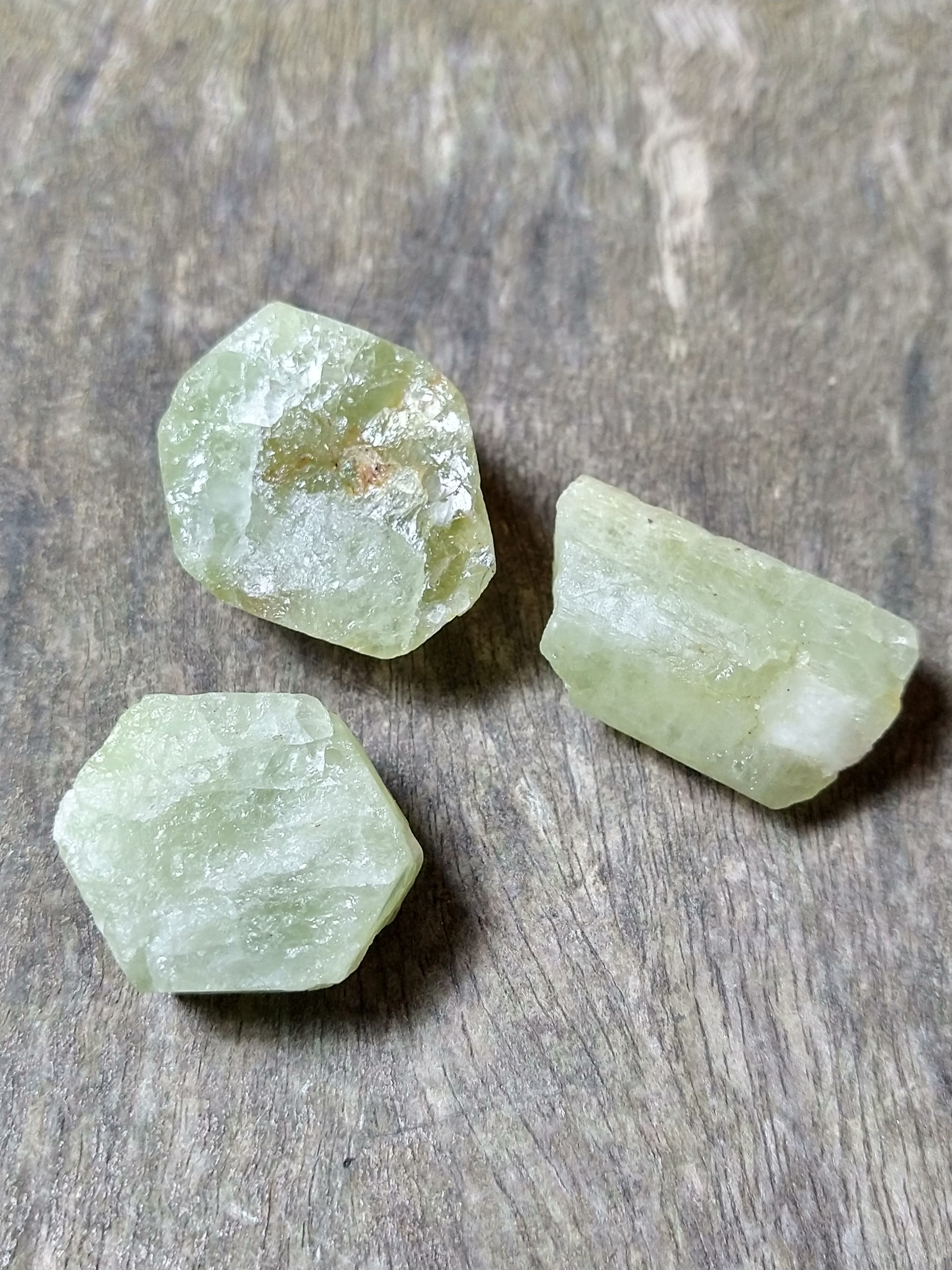 Natural Crystals: Heliodor-Golden Beryl