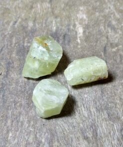 Alternative view of Natural Crystals: Heliodor-Golden Beryl
