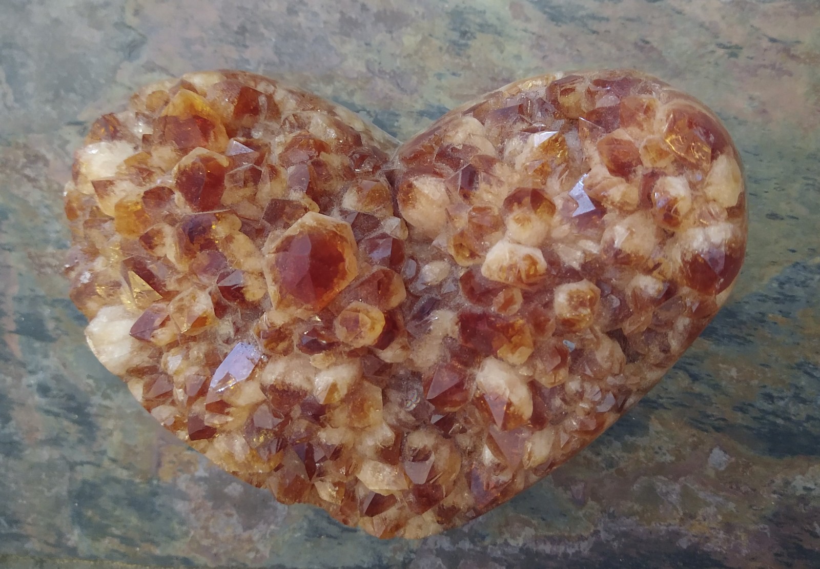 Genuine Crystal: Cut Heart Citrine Cluster (Approx 25x20x10cm) - Image 2