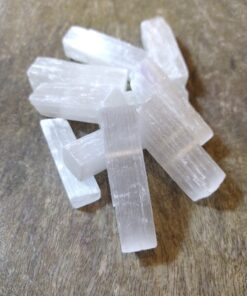 Natural crystals: Selenite wands (cut ends) (approx. 6x1cm)