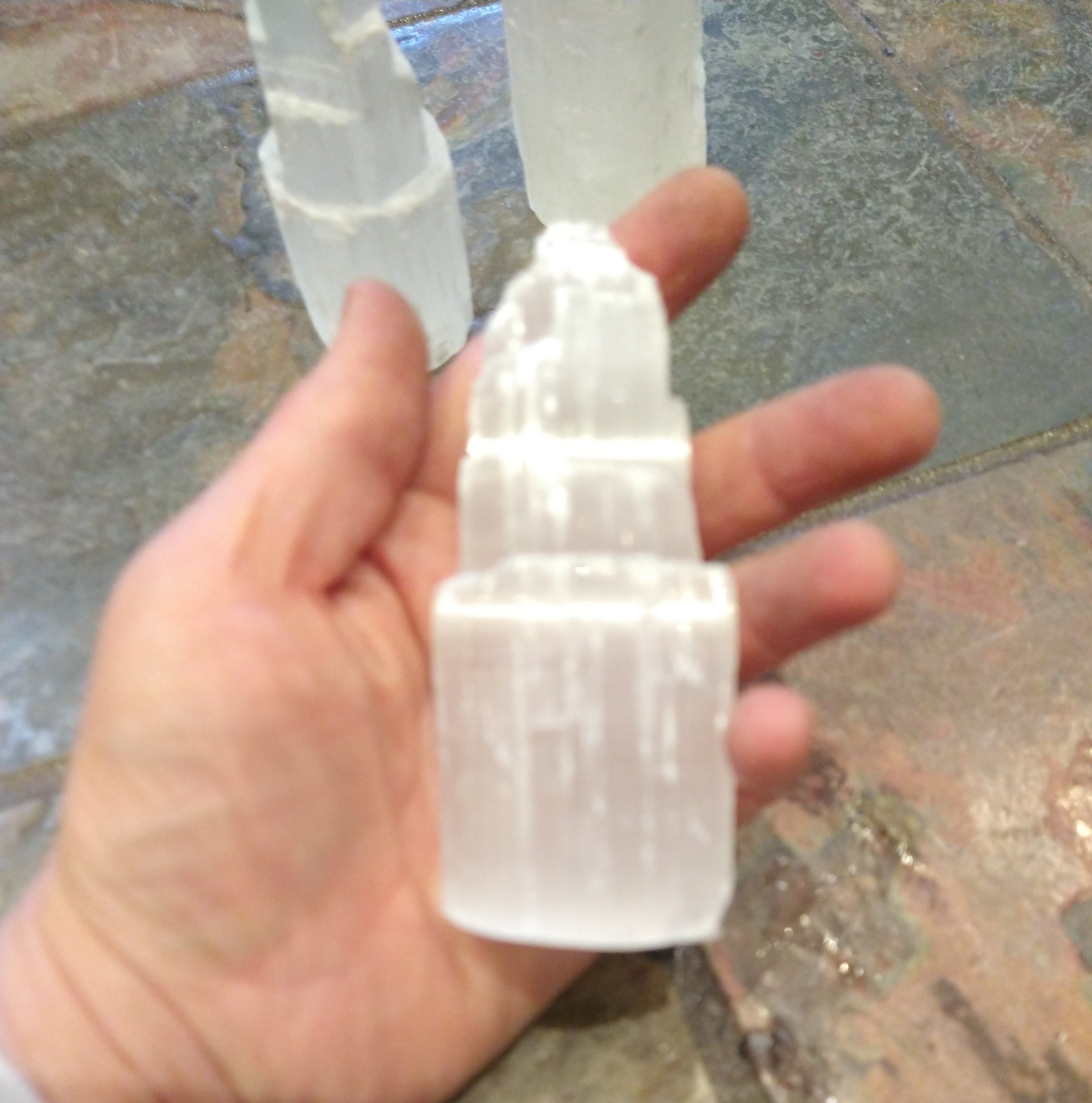 Natural crystals: Selenite towers cut base - Image 2