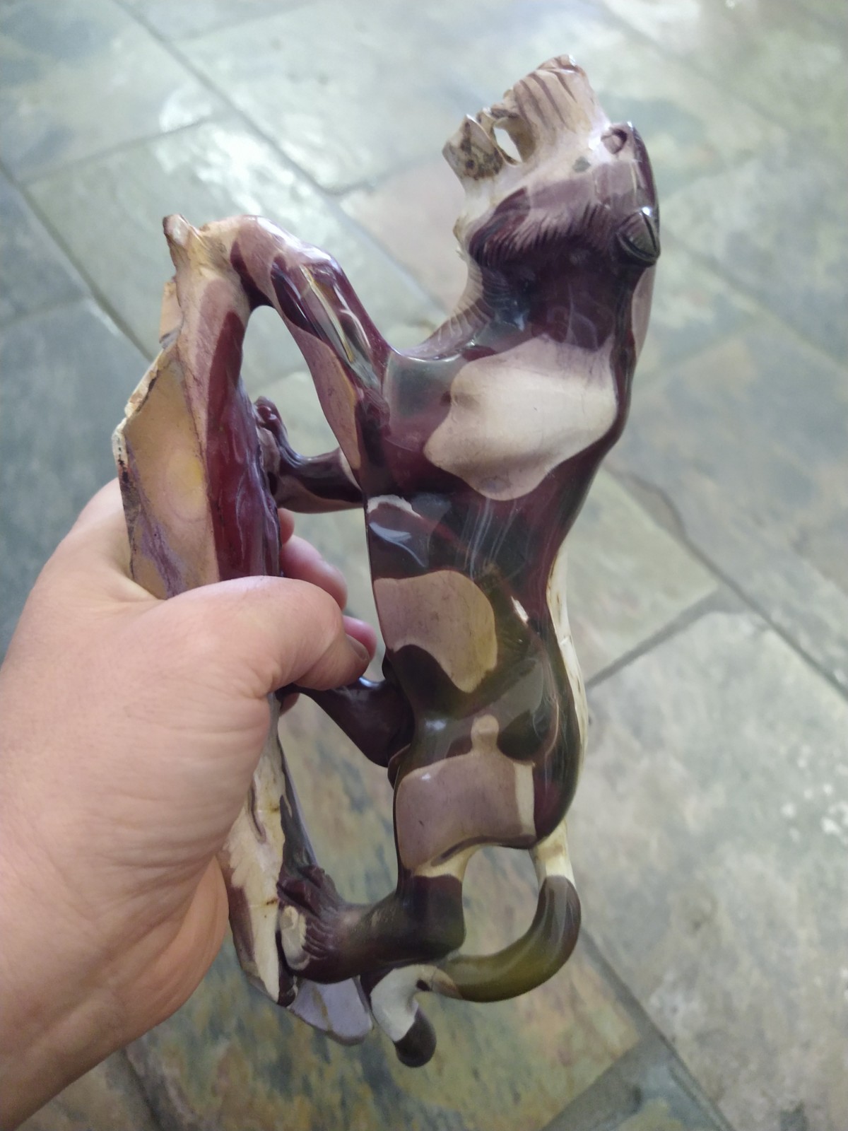 Natural Crystal: Hand Carved & Polished Mookite Tiger (Approx 25x6x12cm) - Image 4