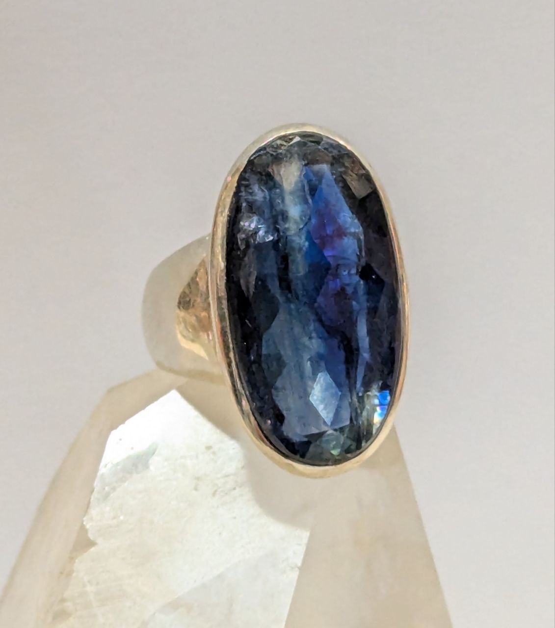 Kyanite Oval Fac Ring s7.5 | 925 Sterling Silver