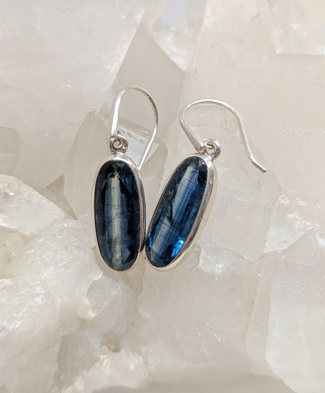 Kyanite Oval Fac Earrings | 925 Sterling Silver
