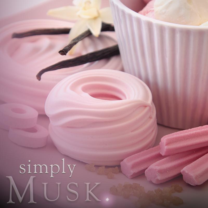Simply Pillar Candle: Musk - Image 2