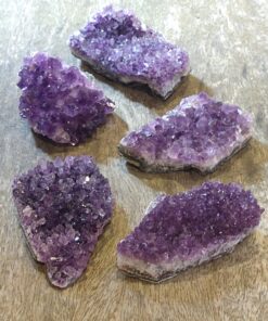 Natural Crystals: Amethyst Clusters (Approx 6x5x3cm)