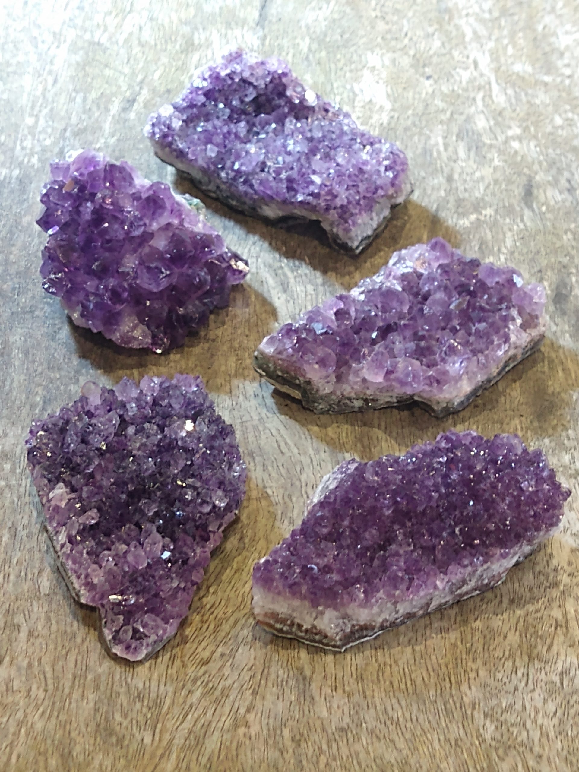 Natural Crystals: Amethyst Clusters (Approx 6x5x3cm)
