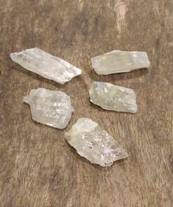 Natural Crystals: Hiddenite (Approx 4x1x1cm)