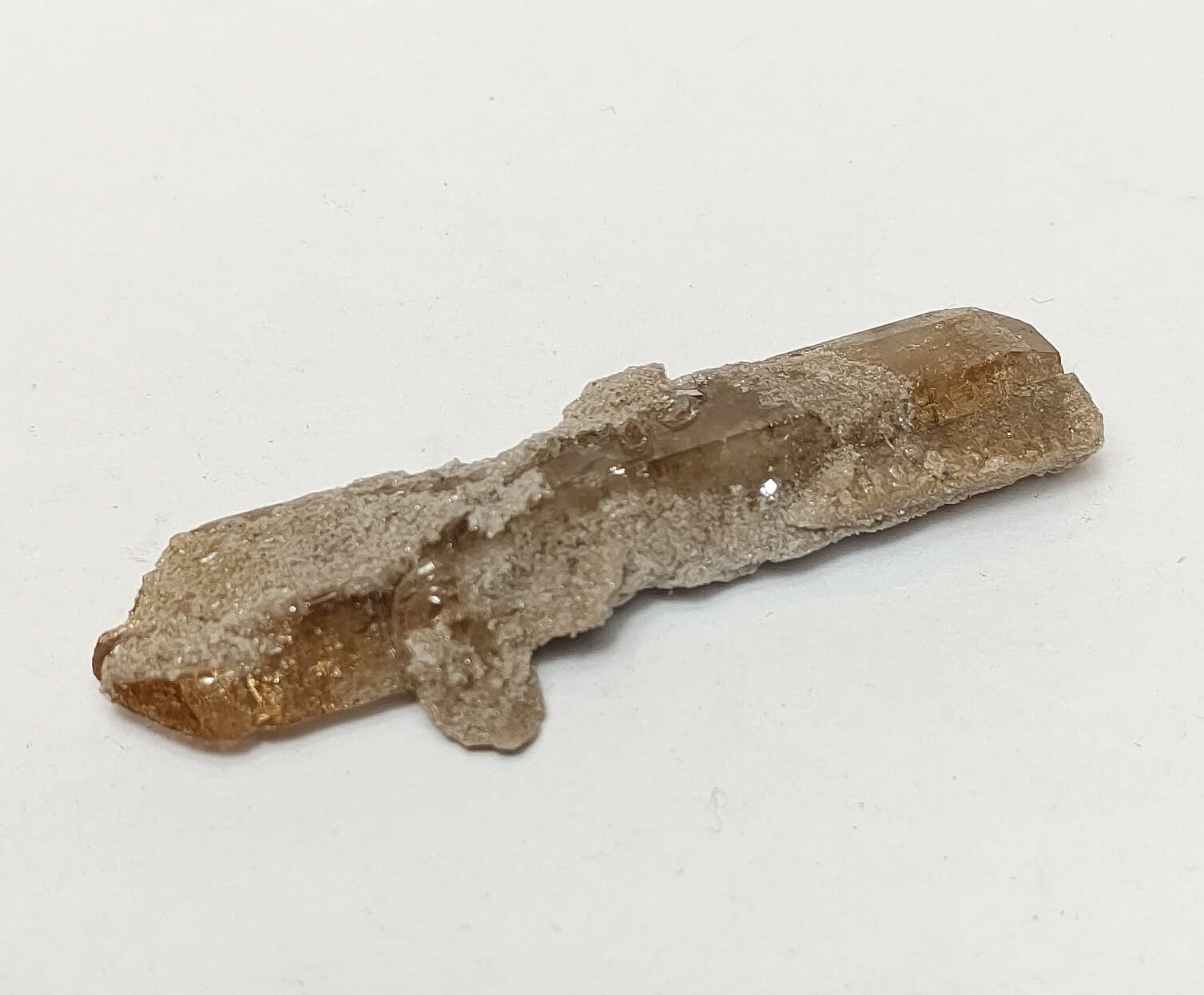 Natural crystals: Imperial (Golden) Topaz (approx. 5x.5cm)