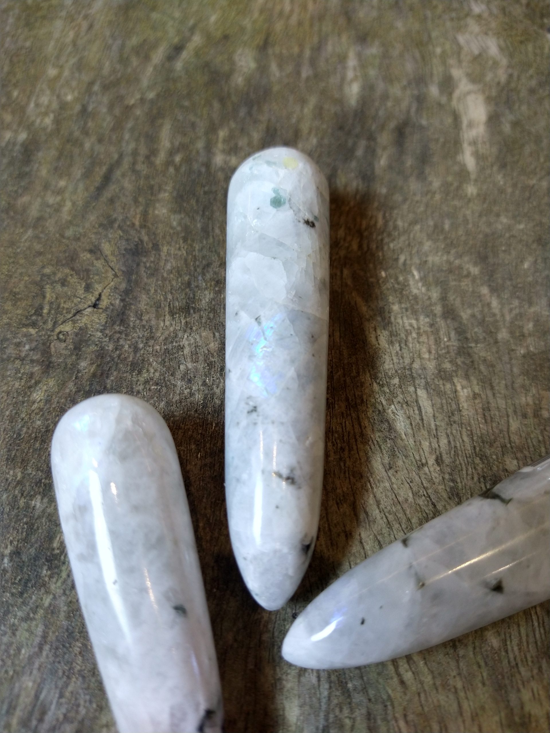 Natural Crystals: Rainbow Moonstone Wand - Image 3