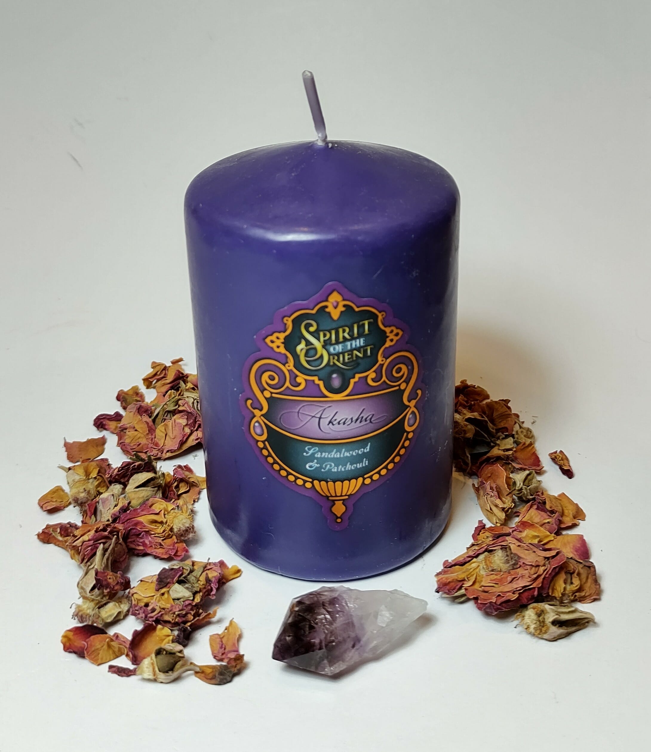 Gift Pack: Yulan Scented Pillar Candle & Amethyst Crystal