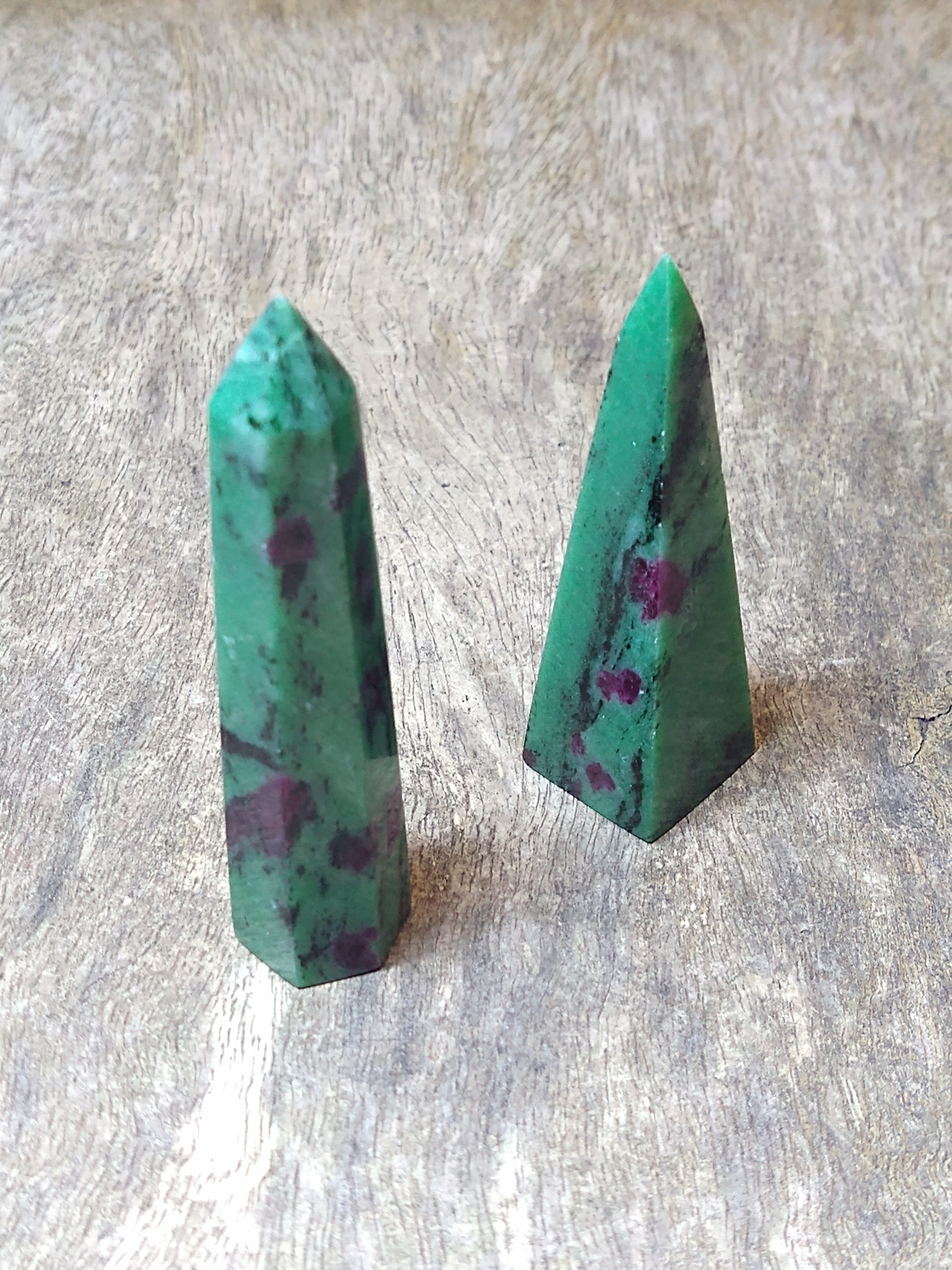 Natural Crystals: Cut & Polished Ruby in Zoesite Generator & Oblisk