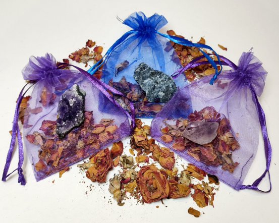 gift pack: three third eye chakra crystals for spiritual insight, intuition & practice