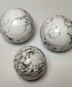 Natural Crystals: Cut & Polished Howlite Spheres