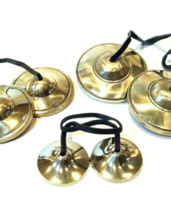 Cymbals: plain brass design